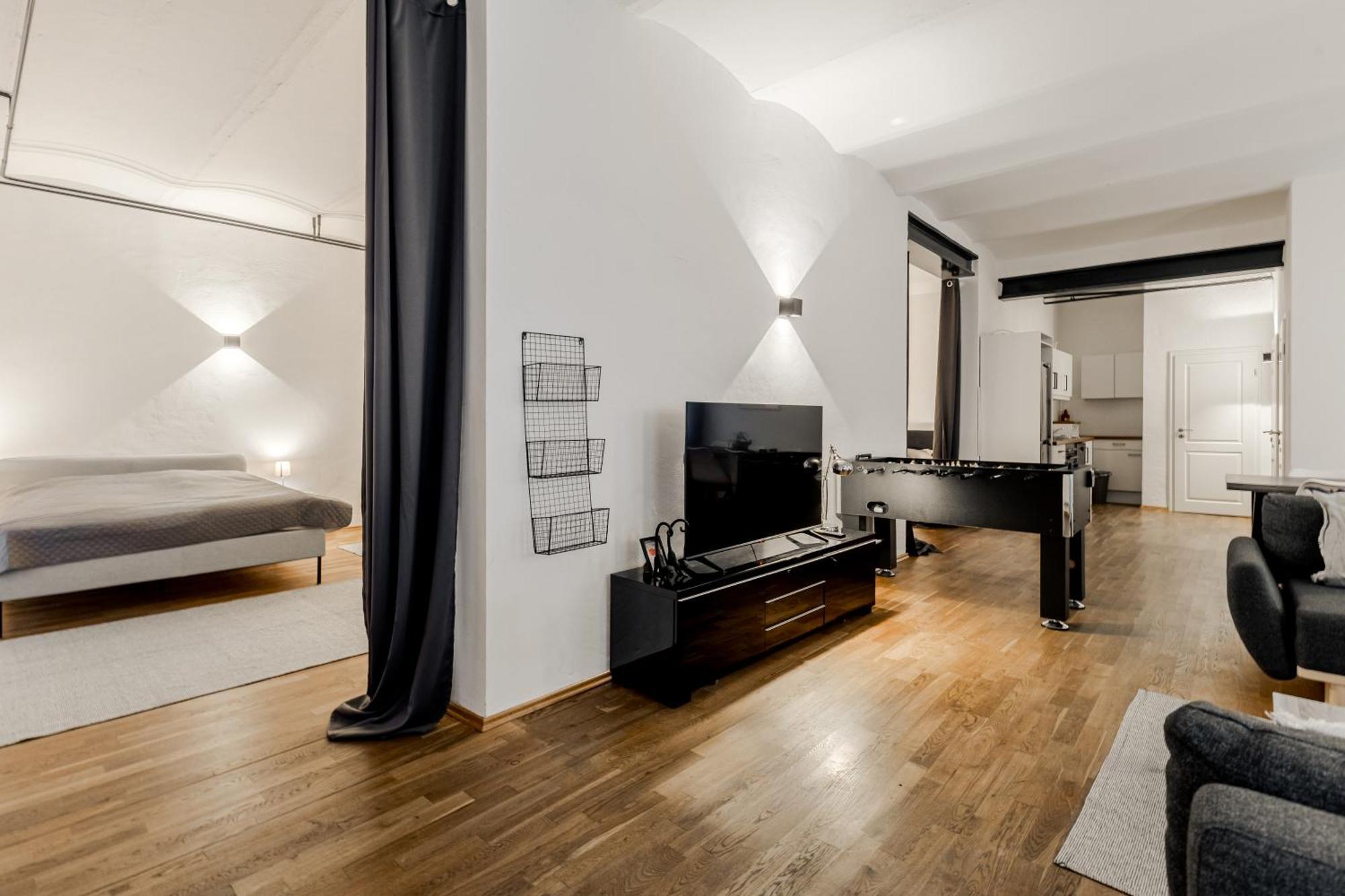125qm Loft Nahe Stadt Und Hafen Apartment *